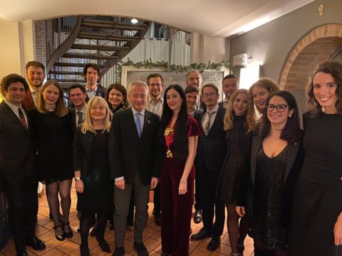 Saluto del Prof. Riccardo VOLPI, presidente del Rotary Club di Parma, ai giovani del Rotaract in occasione della loro festa degli Auguri- 22 dicembre 2019.
